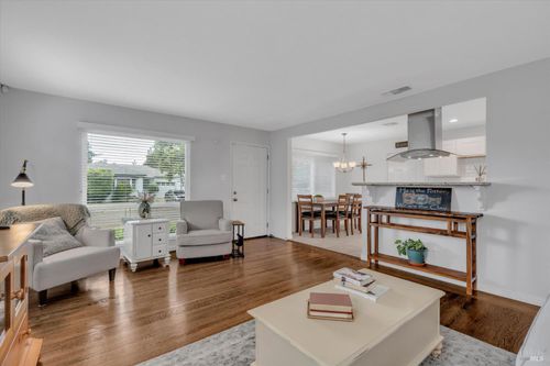 1048 Western Avenue, Vallejo, CA, 94591 | Card Image
