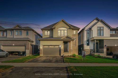 241 Longboat Run W, Brantford, ON, N3T0X1 | Card Image