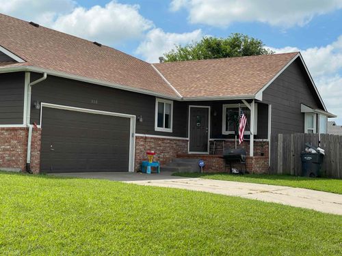 501 Redwood Dr, Rose Hill, KS, 67133-9504 | Card Image