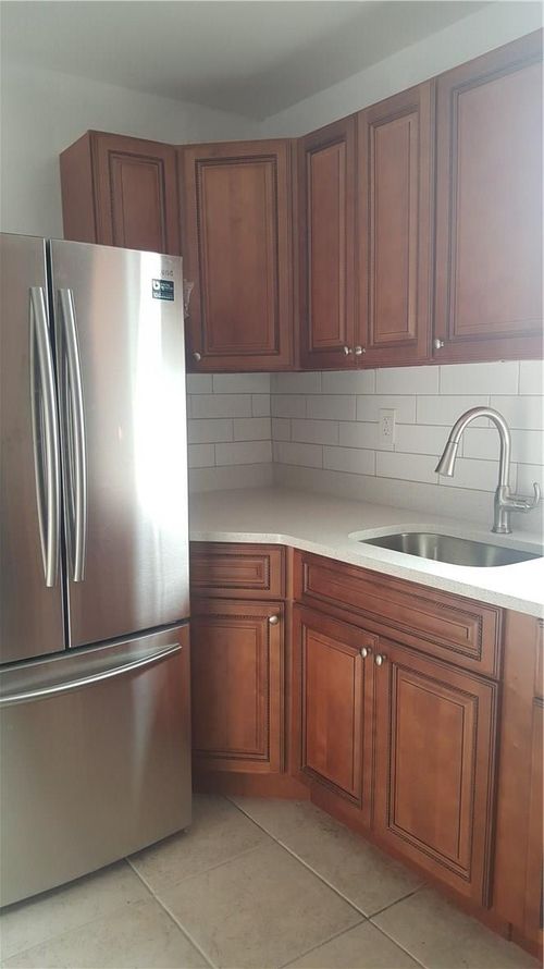 apt-1st-14 Horton Ave, New Rochelle, NY, 10801-3436 | Card Image