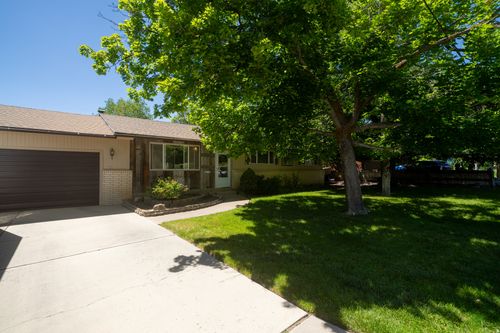 281 Panoramic Dr, Hyrum, UT, 84319-1105 | Card Image