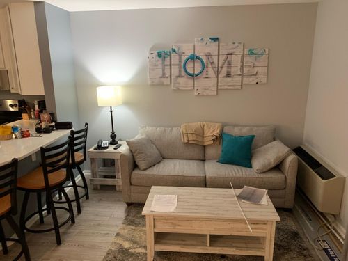 111 Center St, Lake Geneva, WI, 53147-2087 | Card Image