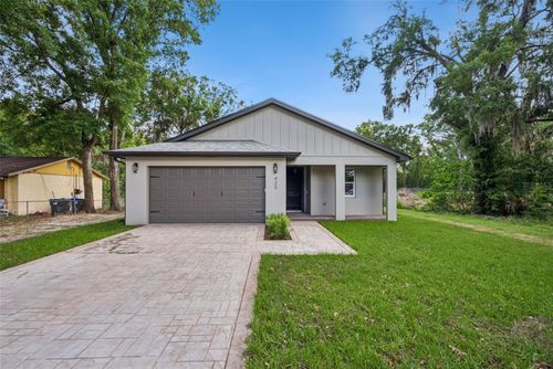 420 E 10th St, APOPKA, FL, 32703-3811 | Card Image