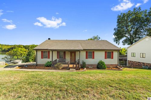 92 Hawk Nest Ln, Eddyville, KY, 42038-7673 | Card Image
