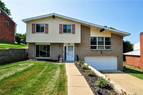 1824 Edward Dr, South Park, PA, 15129-9109 | Card Image