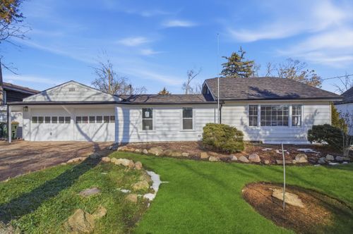 128 S Channel Dr, Round Lake Beach, IL, 60073-2643 | Card Image