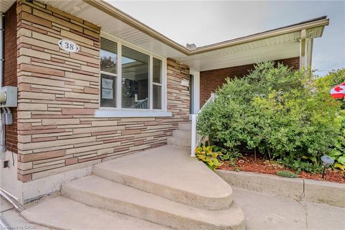 main-38 Endfield Ave, Hamilton, ON, L8T2L4 | Card Image