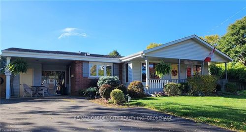 14 Marilyn St, Grimsby, ON, L3M1V2 | Card Image