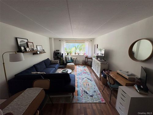 1e-412 Benedict Ave, Tarrytown, NY, 10591-4908 | Card Image