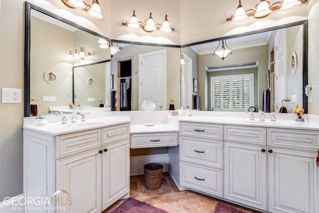 350 Highgrove Dr, House other with 6 bedrooms, 6 bathrooms and 3 parking in Fayetteville GA | Image 24