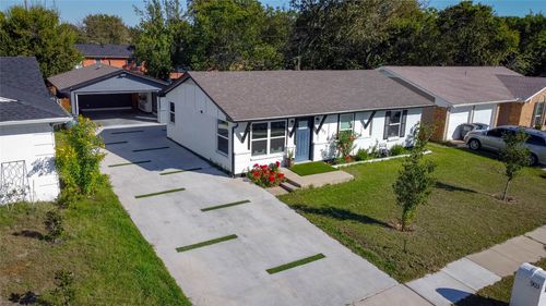 903 Mardi Gras Ln, Wylie, TX, 75098-4124 | Card Image