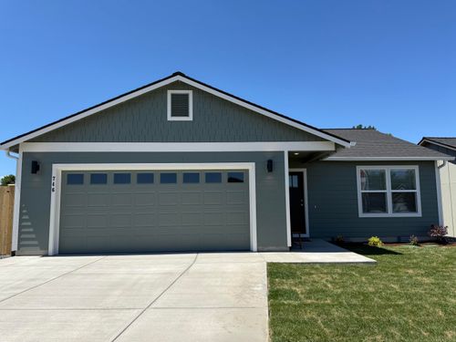 lot-129-738 Ne Rickenbacker Rd, Madras, OR, 97741-6200 | Card Image