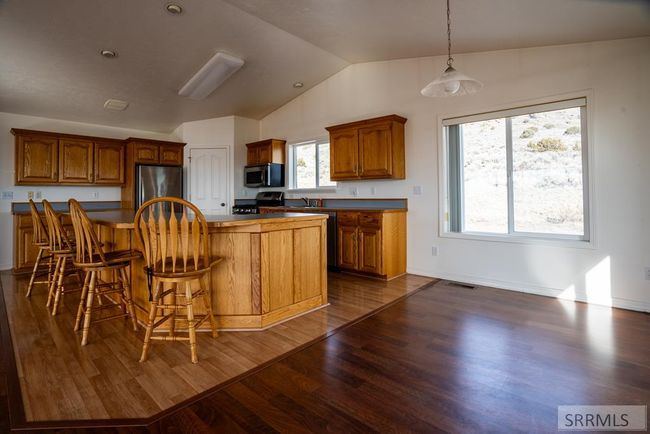1027 E Butte Rd, House other with 3 bedrooms, 2 bathrooms and 1 parking in Menan ID | Image 11