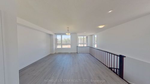 133 Blue Forest Cres, Barrie, ON, L9J0N5 | Card Image