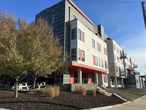 apt-420-1900 12th Ave S, Nashville, TN, 37203-5487 | Card Image