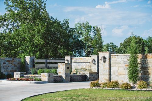 5923 Emberlyn Way, Sapulpa, OK, 74066-1217 | Card Image