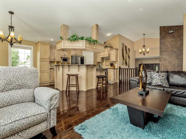 208 Mt Sunburst Place W, House other with 4 bedrooms, 3 bathrooms and 4 parking in Lethbridge AB | Image 17
