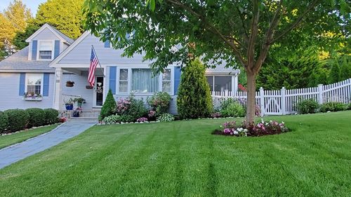 10 Blossom Hill Rd, Winchester, MA, 01890-3454 | Card Image