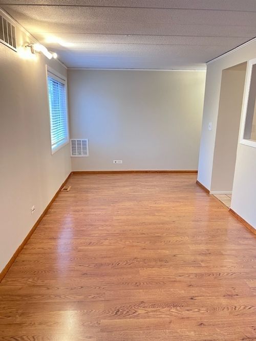 unit-1b-1106 Westover Ln, Schaumburg, IL, 60193-3434 | Card Image