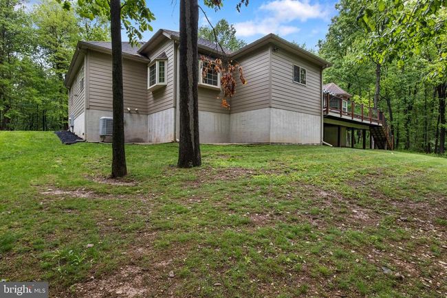 1982 Whyte Ln, House other with 3 bedrooms, 3 bathrooms and null parking in SPRING GROVE PA | Image 59