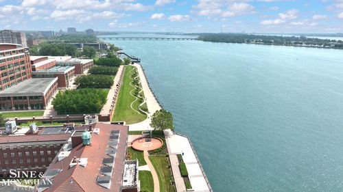 200 River Place Dr, Detroit, MI, 48207-4300 | Card Image