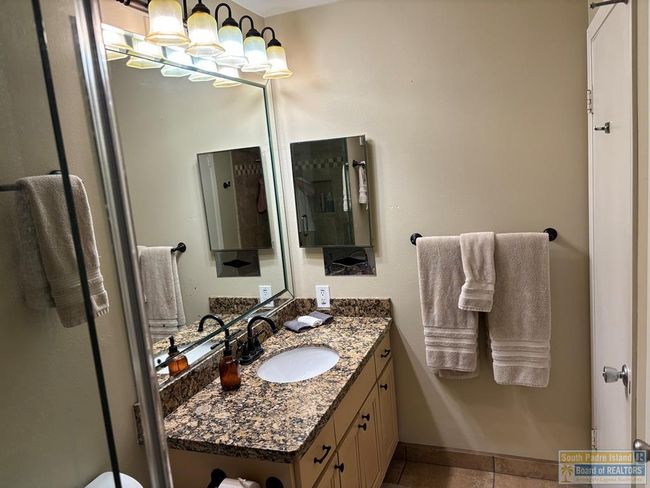 407 - 110 Padre Blvd, Condo with 2 bedrooms, 2 bathrooms and null parking in South Padre Island TX | Image 20