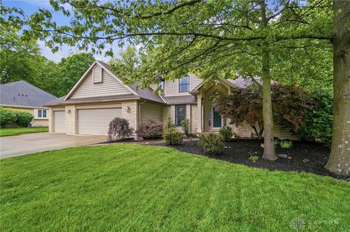 2375 Worthington Dr, Troy, OH, 45373-8452 | Card Image