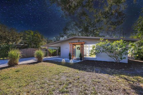 2410 Browning Street, SARASOTA, FL, 34237 | Card Image