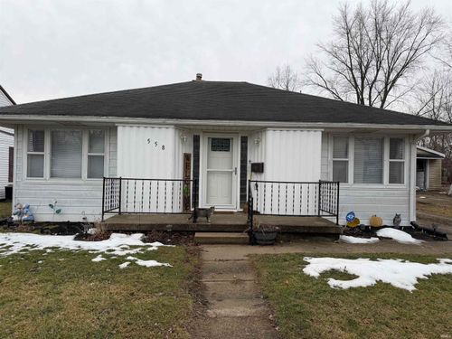 558 E Swayzee St, Marion, IN, 46952-2812 | Card Image