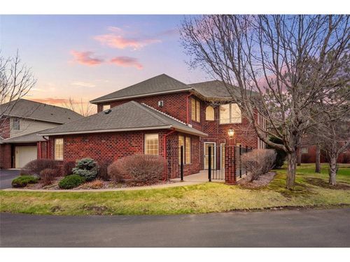 1820 Hunter Hill Road, HUDSON, WI, 54016 | Card Image