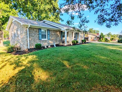 525 Hiawatha Trail, House other with 3 bedrooms, 2 bathrooms and null parking in Frankfort KY | Image 3