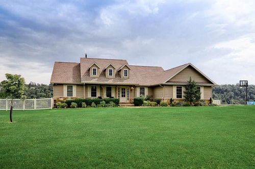 818 Madison 8340, Hindsville, AR, 72738-8025 | Card Image