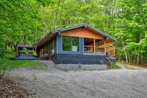 30 Red Barn Rd, Jackson, NH, 03846-5000 | Card Image