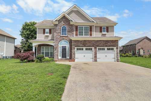 1093 Willow Cir, Clarksville, TN, 37043-6861 | Card Image