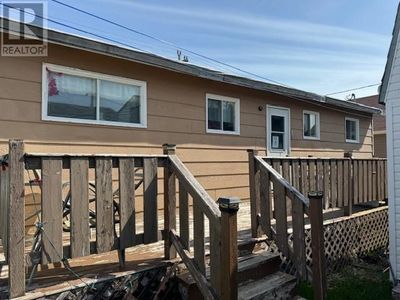 7 Church St, House other with 3 bedrooms, 1 bathrooms and null parking in Lewisporte NL | Image 2