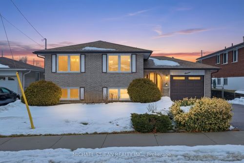 11 Glenmurray Crt, Hamilton, ON, L8K5Y3 | Card Image