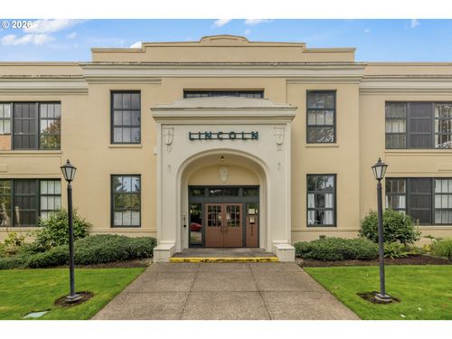 223-650 W 12th Ave, Eugene, OR, 97402-4000 | Card Image