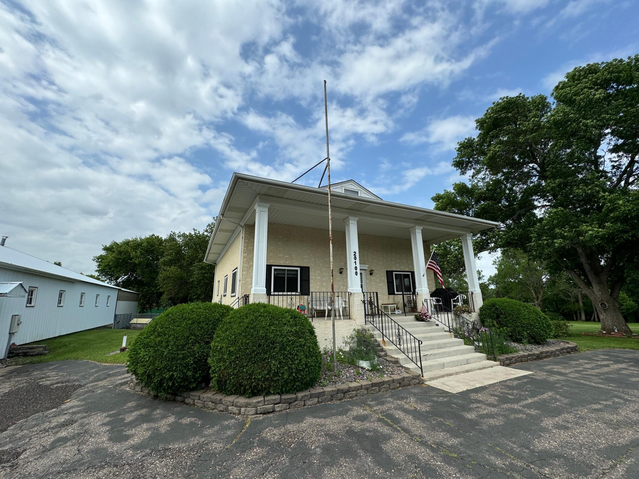 Larkin Rd, Hamel, MN 55340