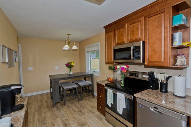198 Connecticut Ave, House other with 3 bedrooms, 2 bathrooms and null parking in Newington CT | Image 15