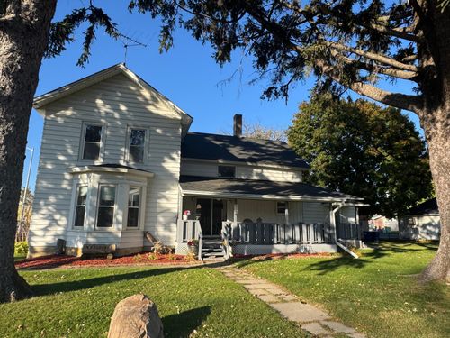 113 E 7th St, Saint Charles, MN, 55972-1405 | Card Image