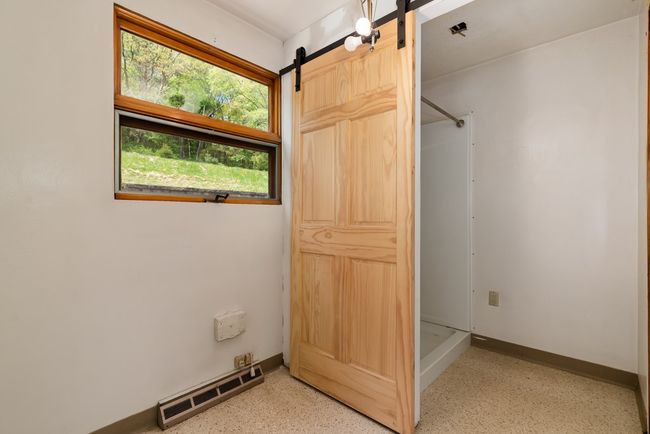1468 Saxonburg Blvd, House other with 4 bedrooms, 2 bathrooms and 3 parking in Tarentum PA | Image 12