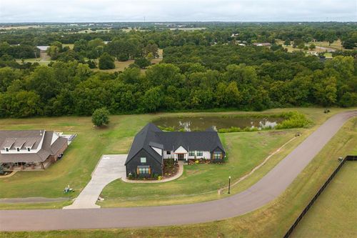 835 Hidden View Acres Drive, Blanchard, OK, 73010 | Card Image