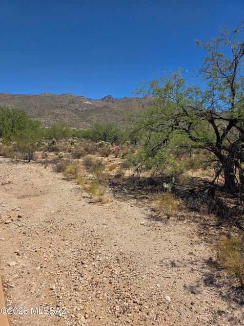 41-10841 E Adobe Place, Tucson, AZ, 85712 | Card Image