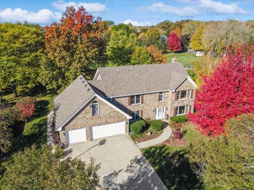 718 Fairview Ln, Bartlett, IL, 60103-4566 | Card Image