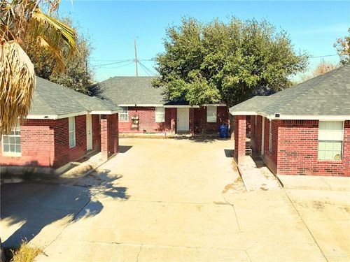 116 W 4th St, La Joya, TX, 78560-9023 | Card Image