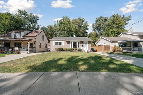 28349 Hampden St, Madison Heights, MI, 48071-2723 | Card Image