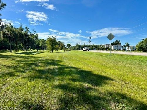 6516 Abbott St, FORT MYERS, FL, 33966-1025 | Card Image