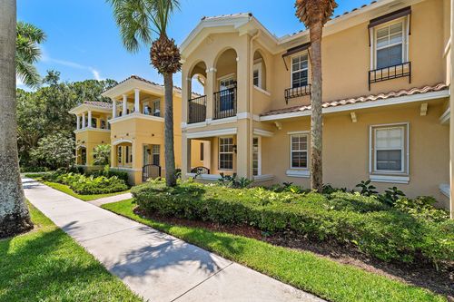 4526 Illicium Dr, Palm Beach Gardens, FL, 33418-6731 | Card Image