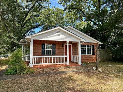 2206 S Lumpkin St, Athens, GA, 30606-5036 | Card Image