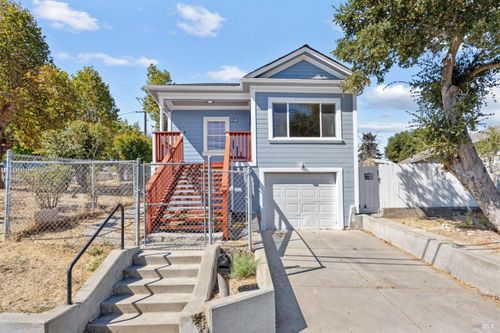 657 Porter St, Vallejo, CA, 94590-7259 | Card Image